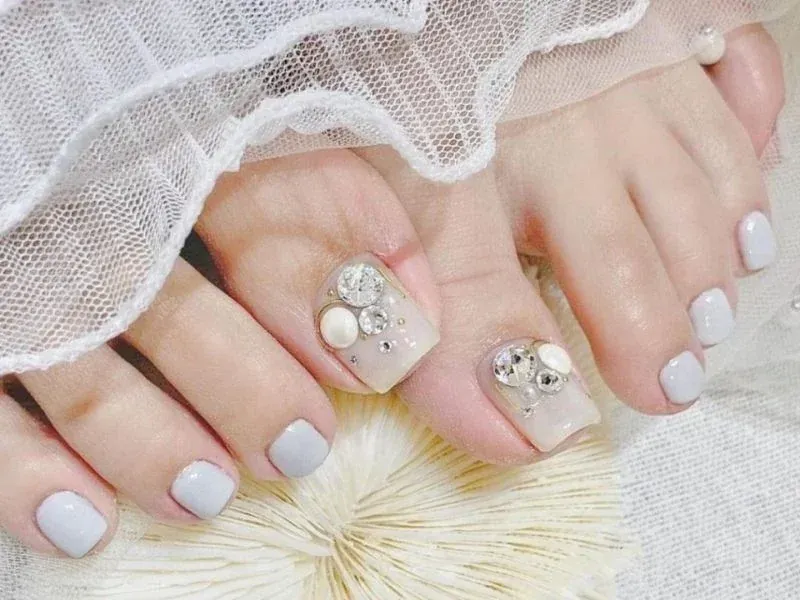 100+ ảnh móng chân đẹp nữ tính, thanh lịch và ấn tượng